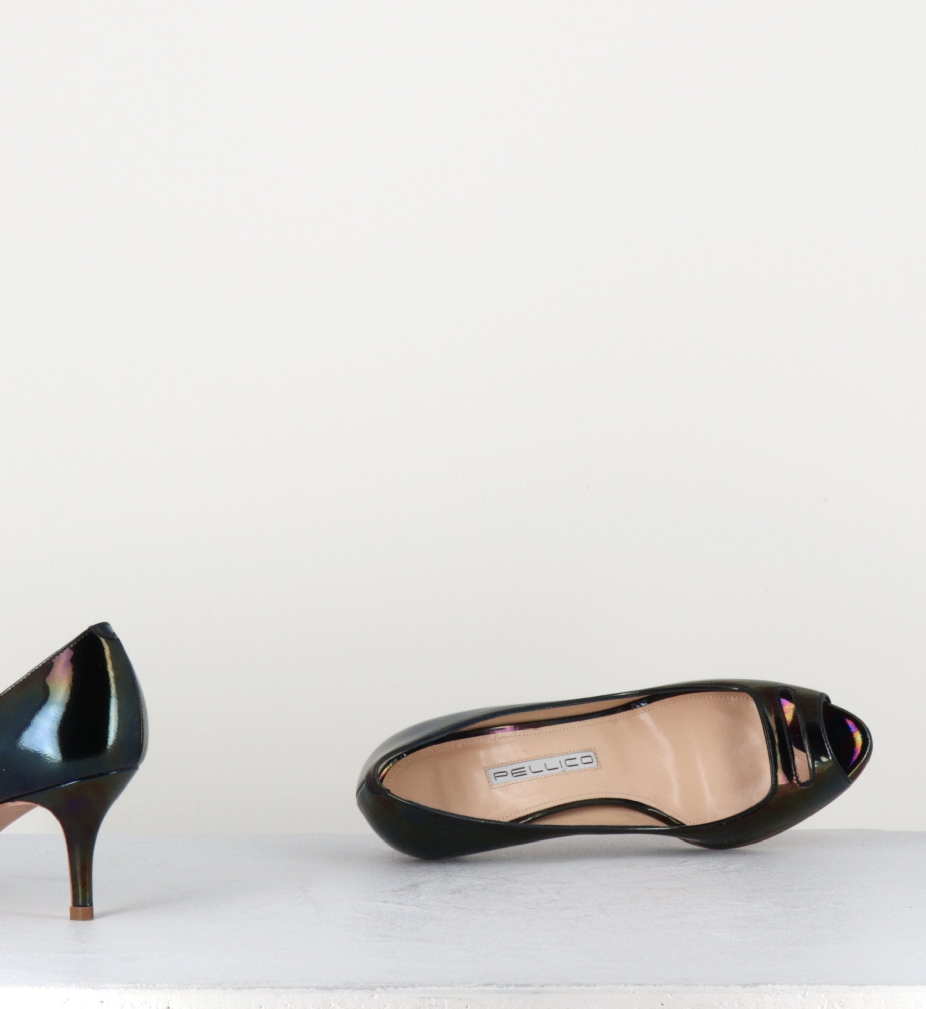 Escarpins petits talons en cuir vernis noir - Pellico
