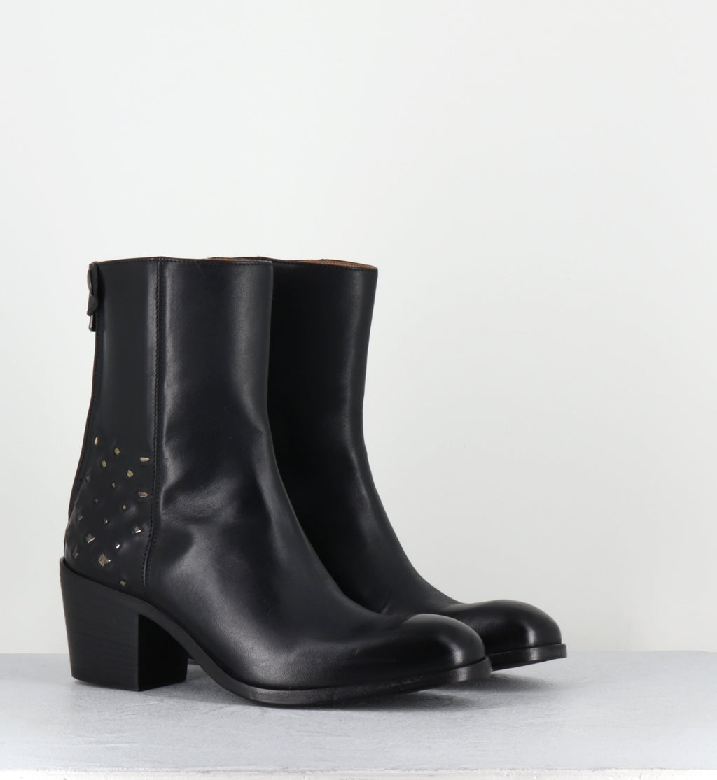 ISABEL 90005 STRIKE BLACK