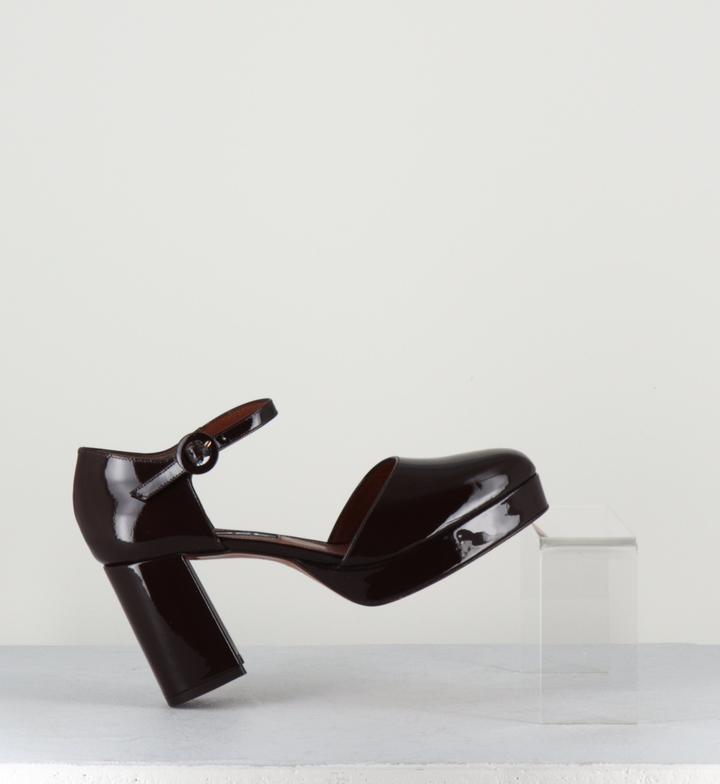 Babies en cuir vernis chocolat - CAMELIA CHOCOLAT