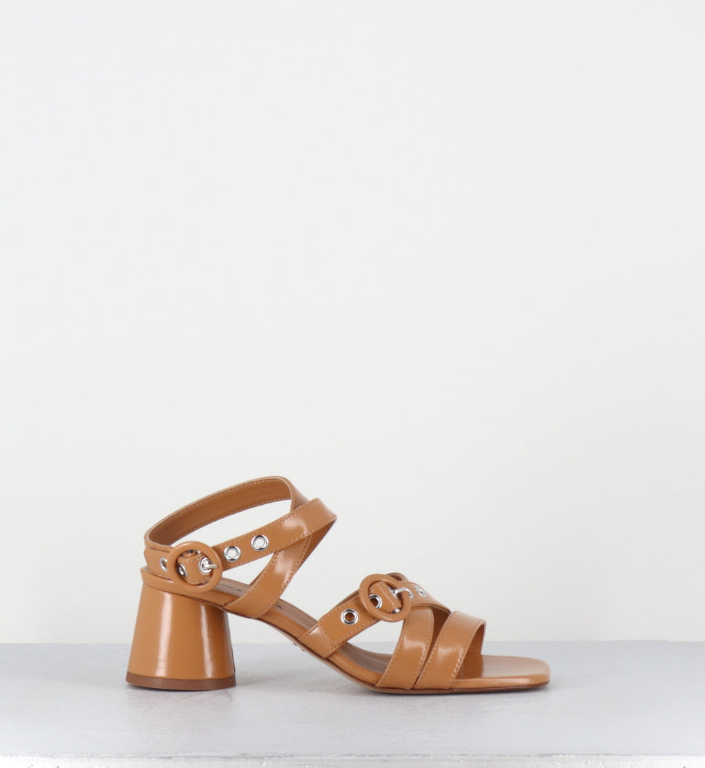 CLOE34 GLAZE CARAMEL