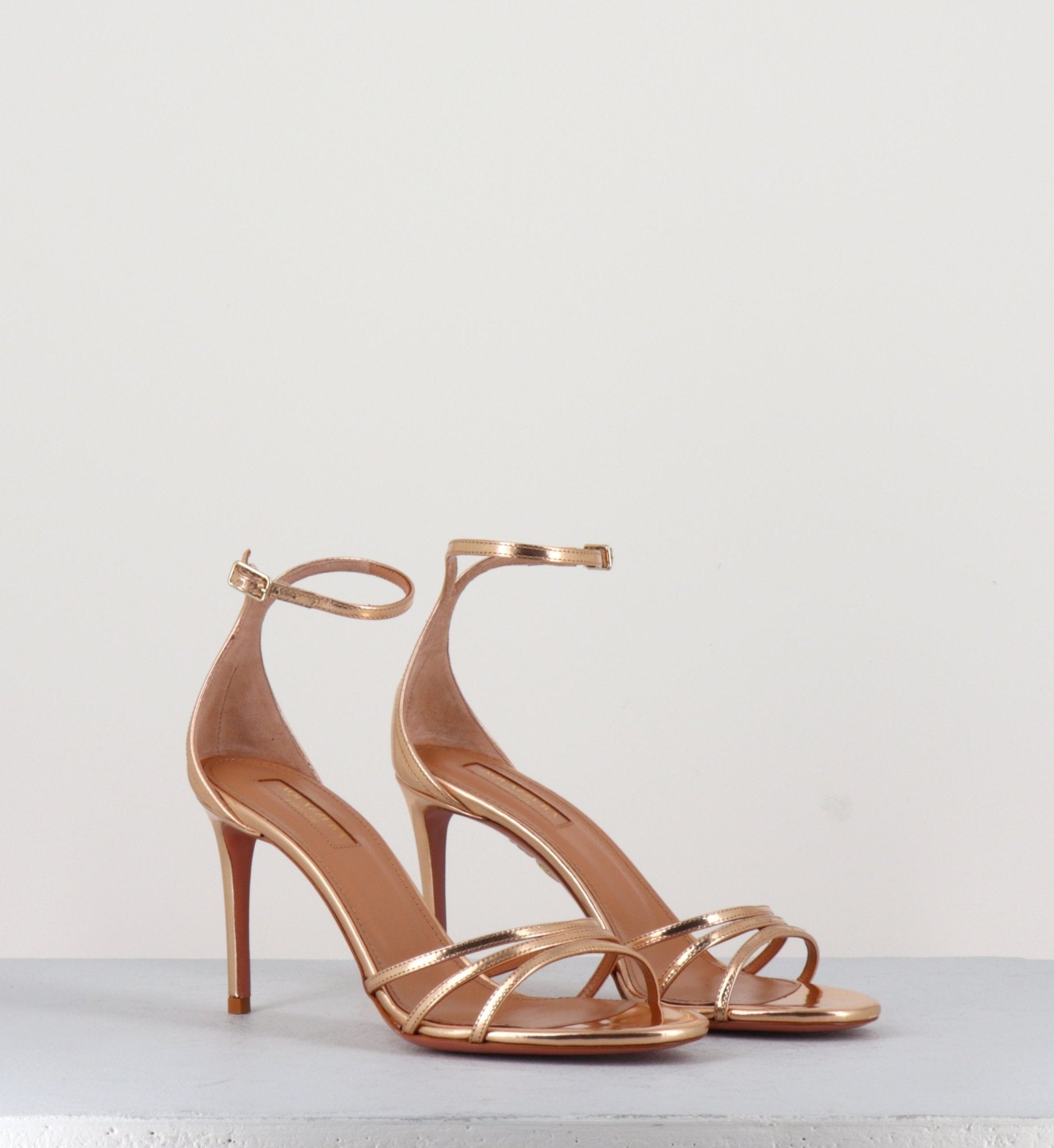 Sandales à talons en verni doré  Aquazzura - VERY PURIST SANDAL