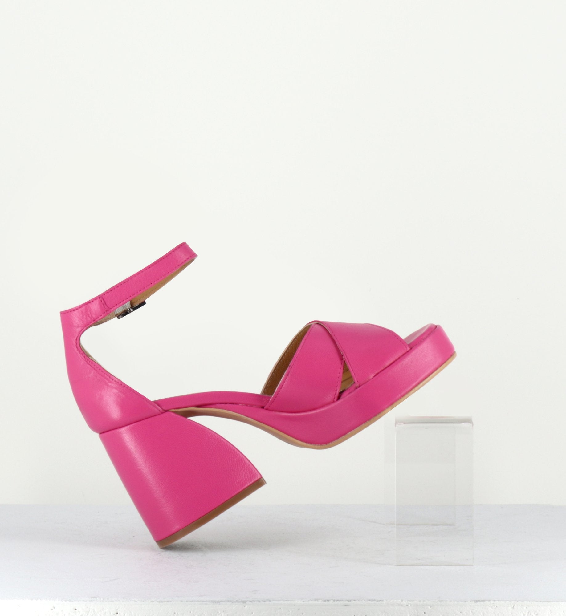 Sandales à plateformes en cuir rose - CLAUDIA FUXIA