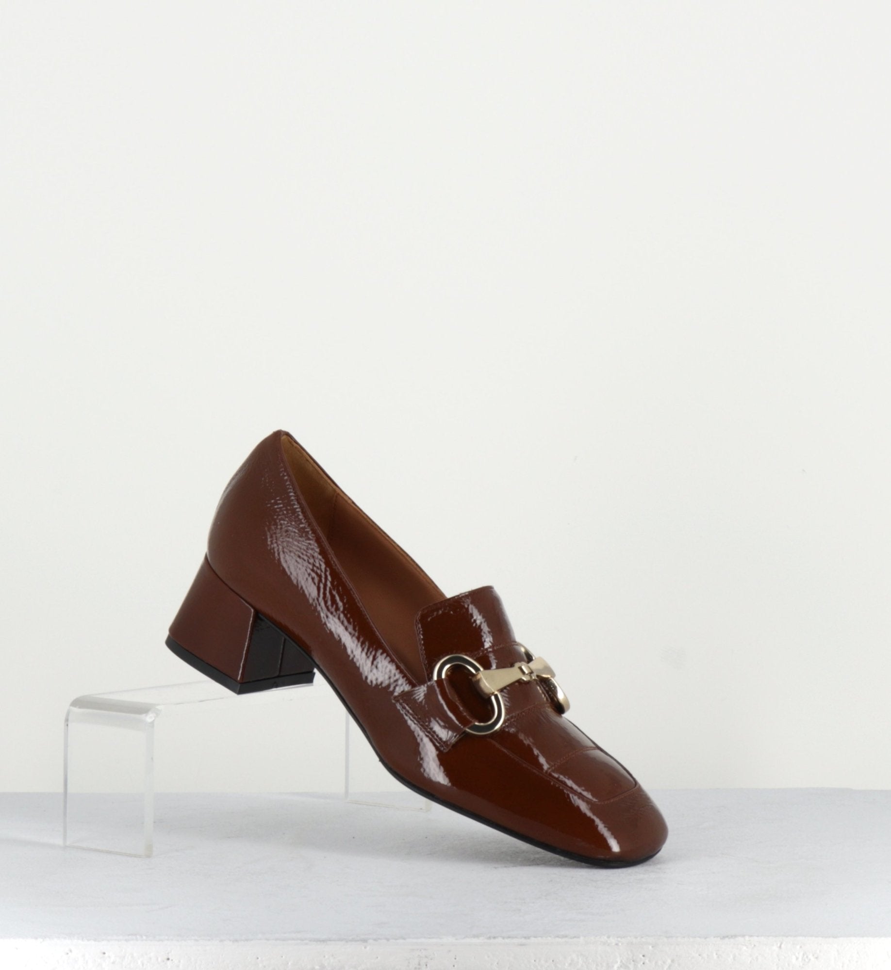 2465 FINISH MARRONE