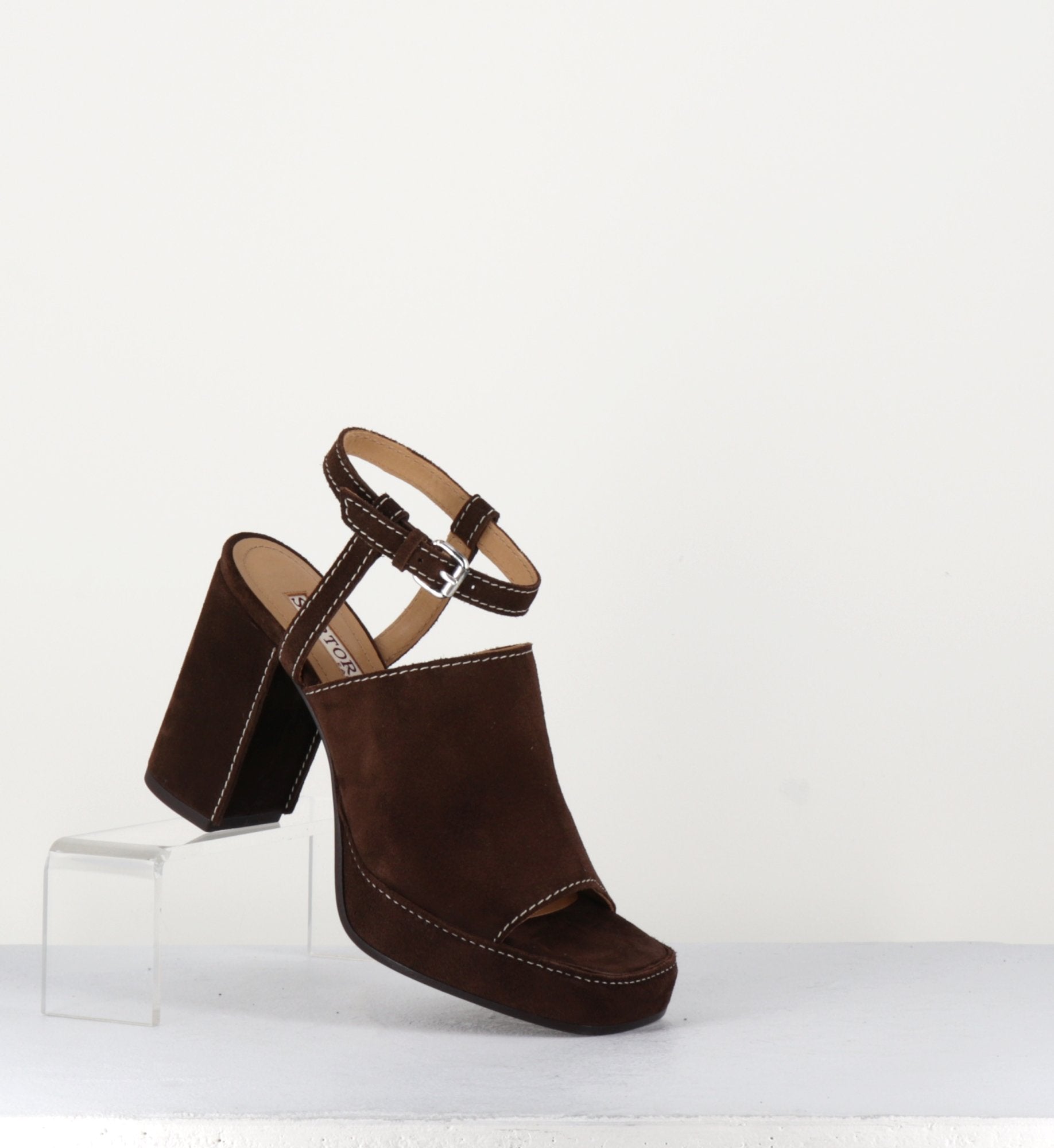 SR3947 MUSTANG CROSTA