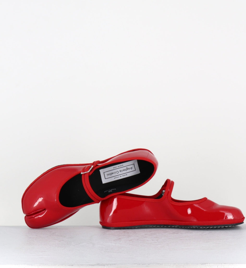 TABI MJ PATENT RED