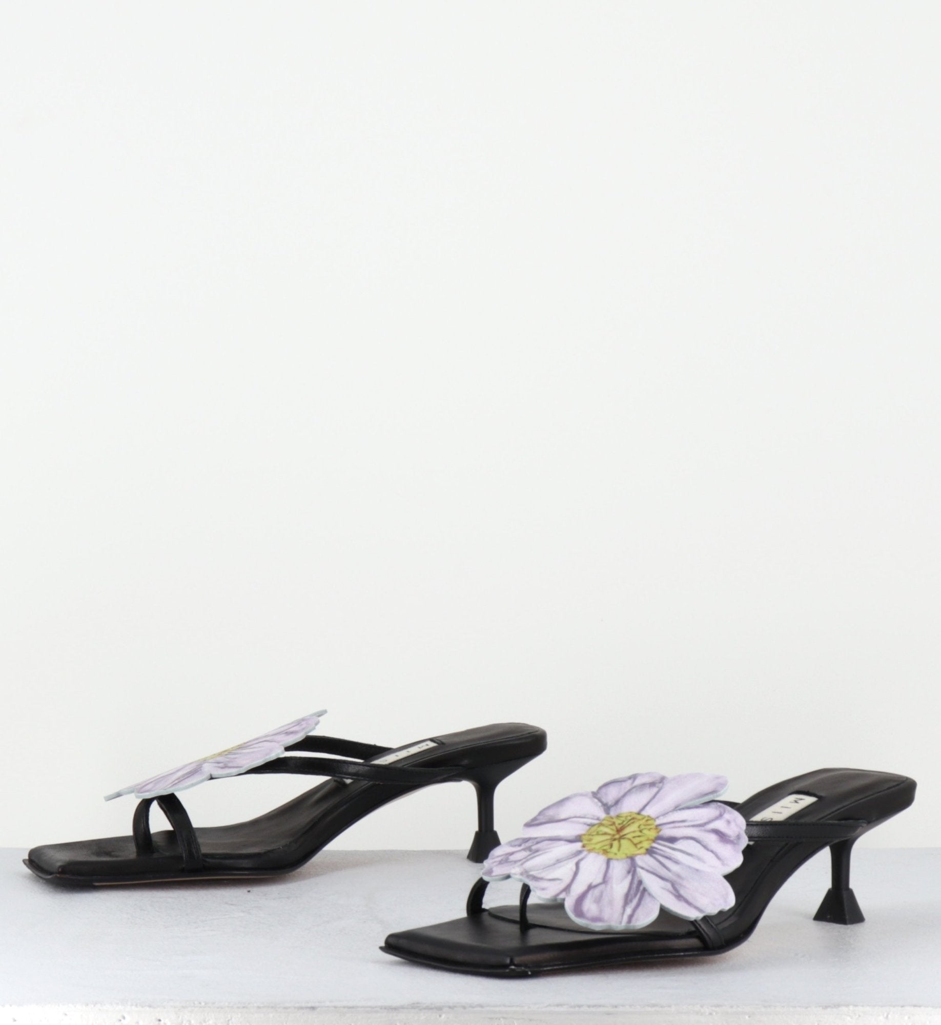 LOURDES BLACK SANDAL