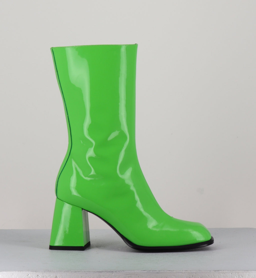 YA2240 VERDE