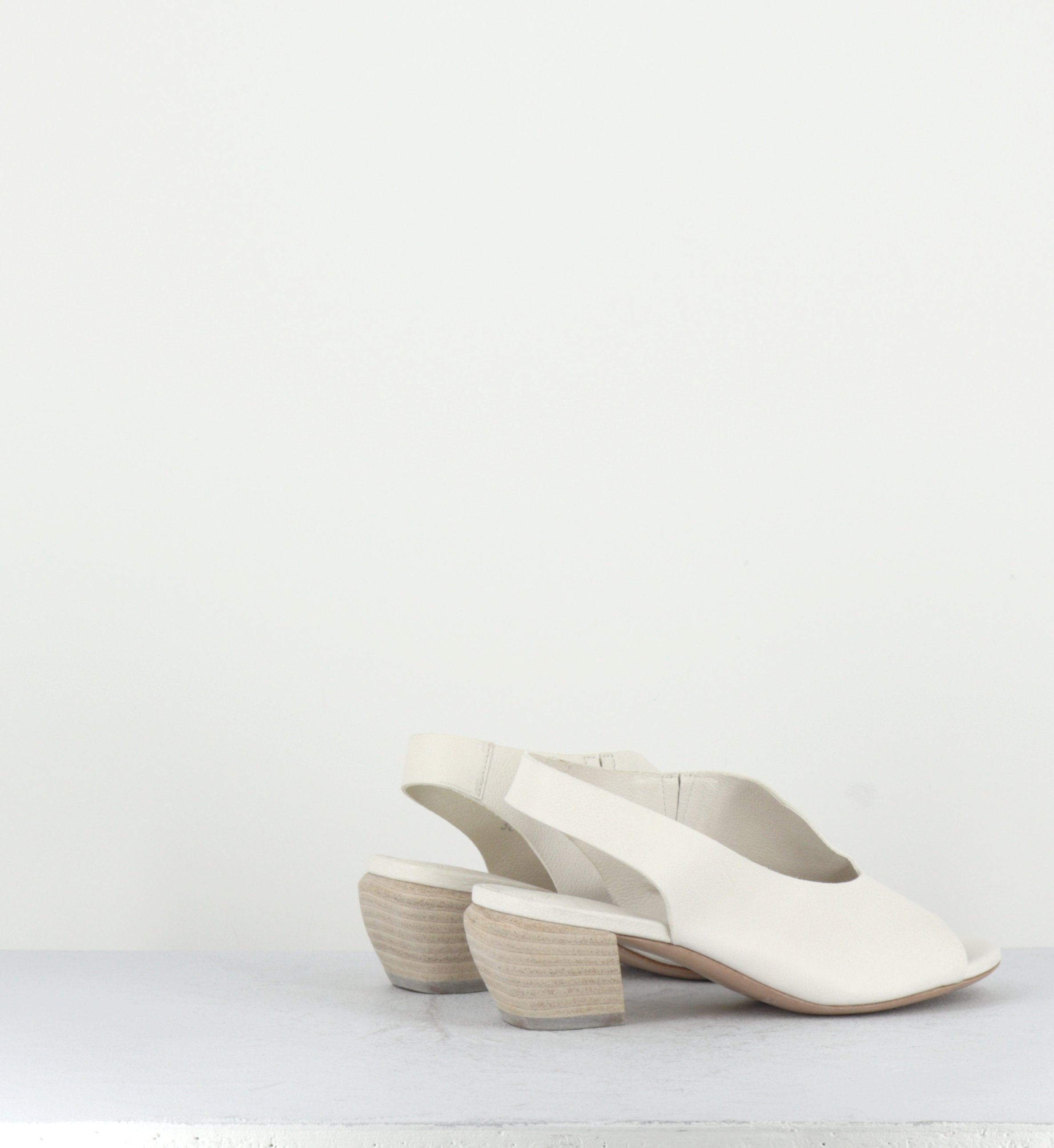 HELYETTE 008 BIANCO