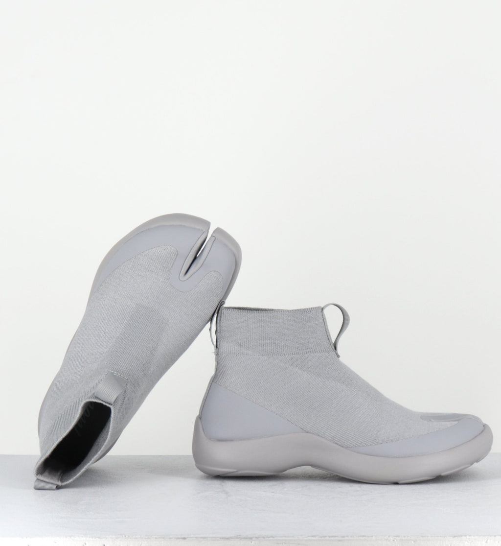 TABI HIGHTOP GREY