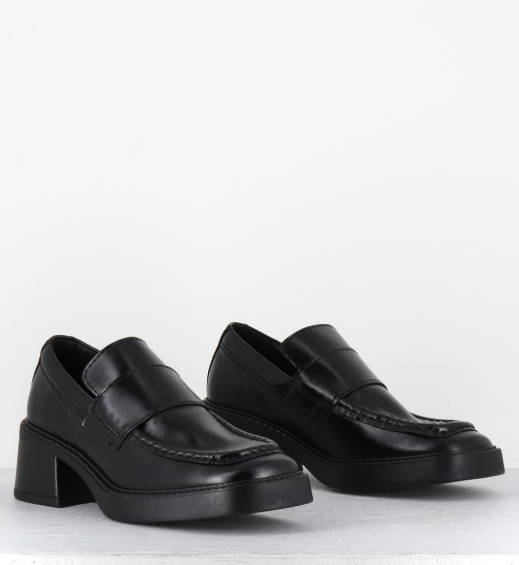KARINA BLACK LOAFERS