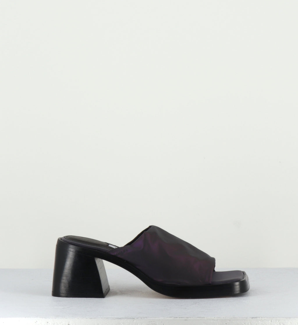 KRISTEN REFLECTIVE STRETCH