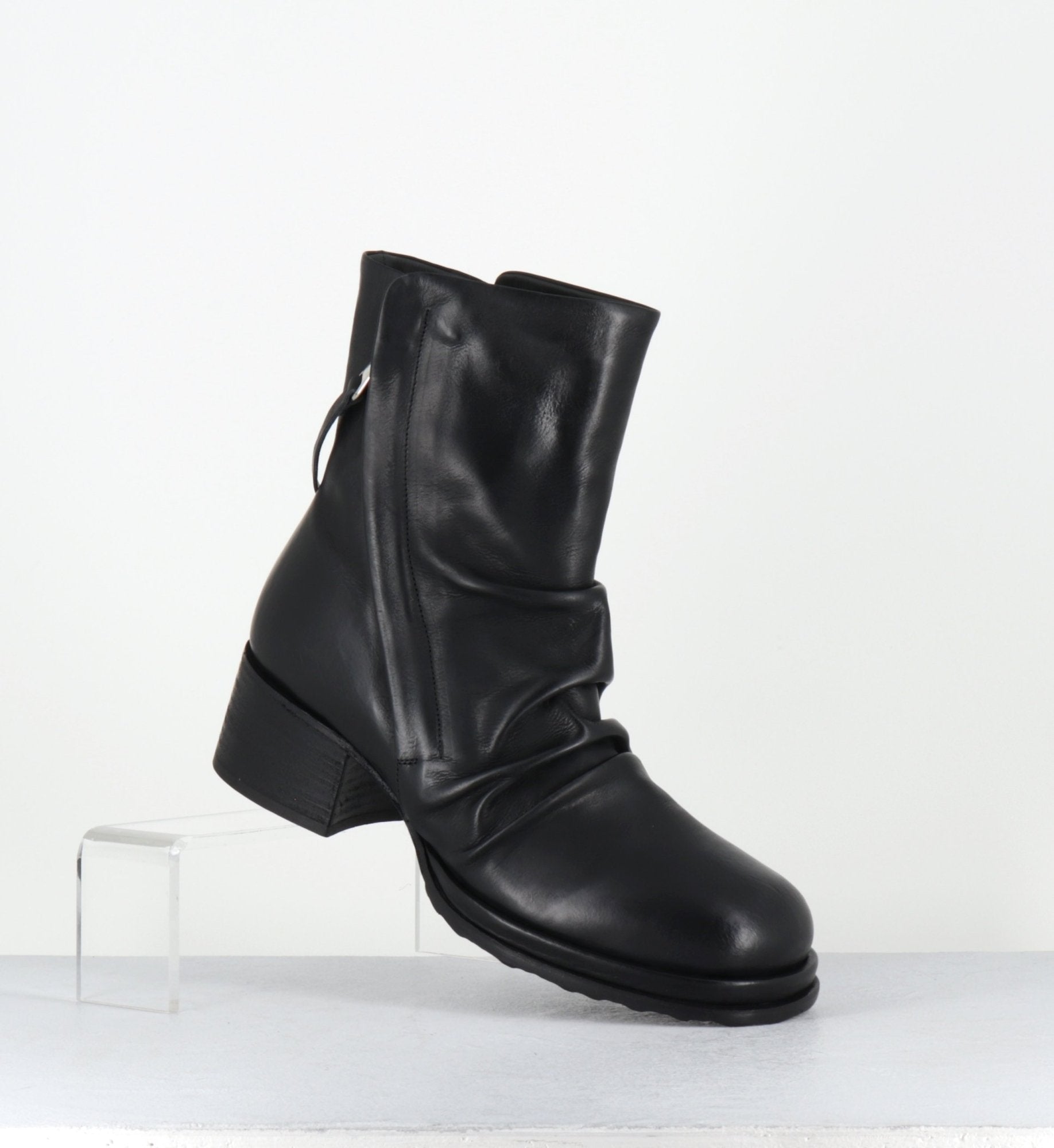 BURTON ANKLE BOOT