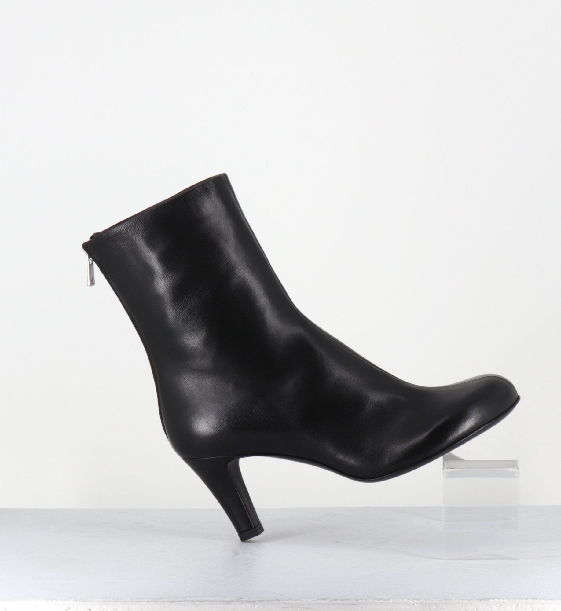 ESME005 GUANTERIA NERO