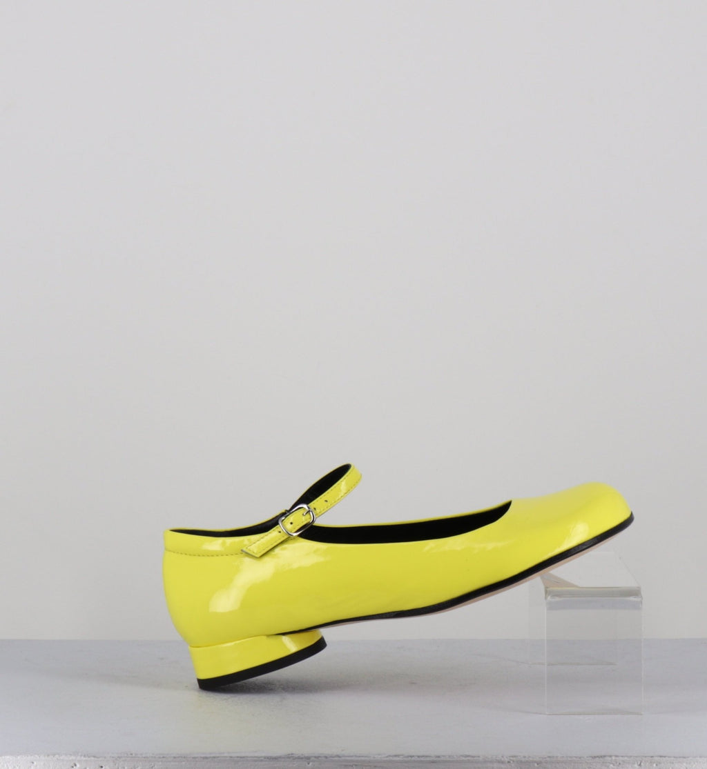 LIGAT2 CINDY BUTTERCUP