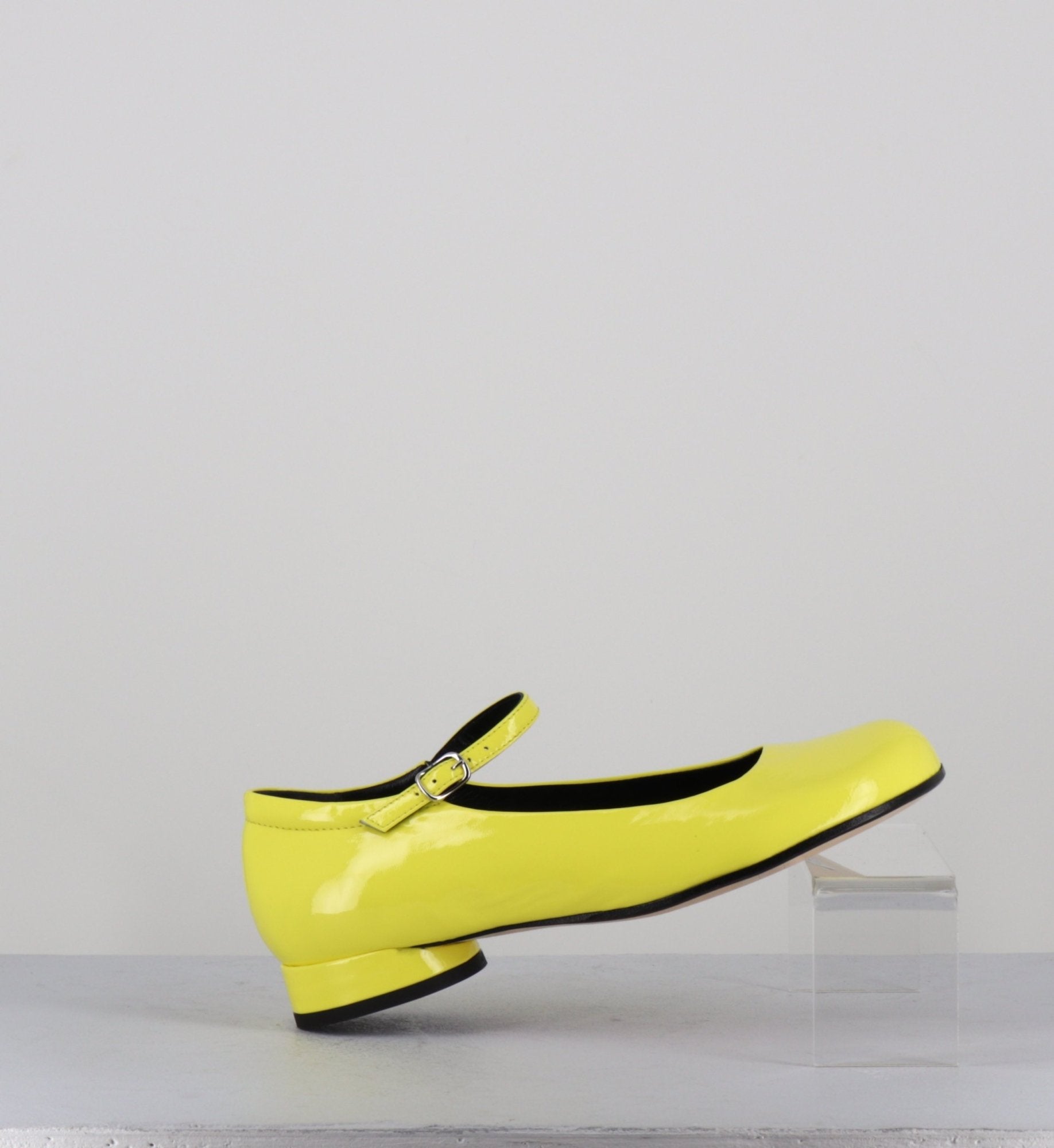 LIGAT2 CINDY BUTTERCUP