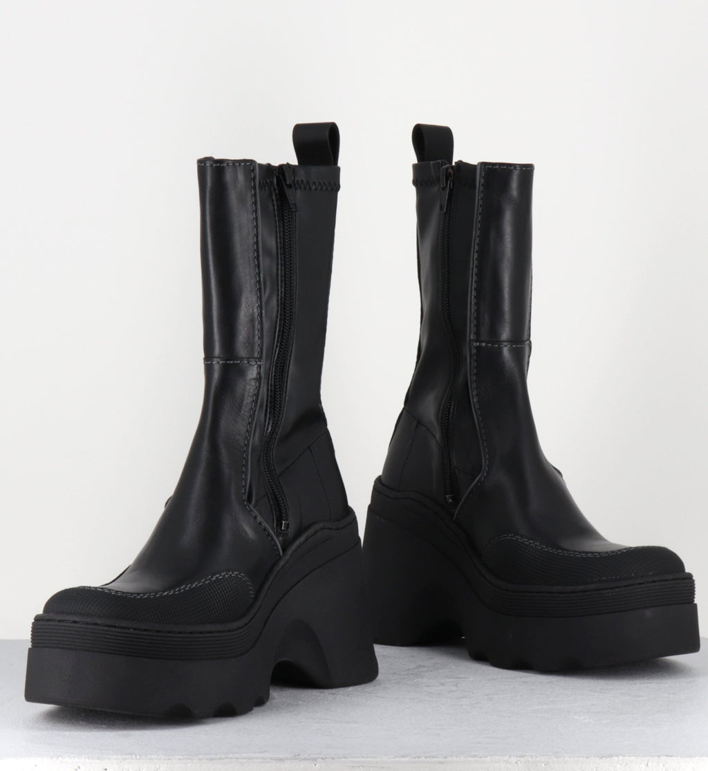 DEANDRA BLACK BOOTS