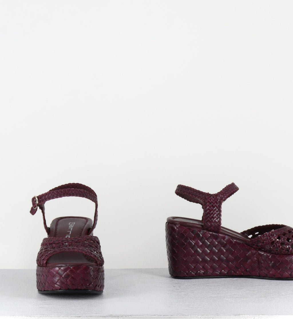 DOURIA PRUGNA TRENZADO