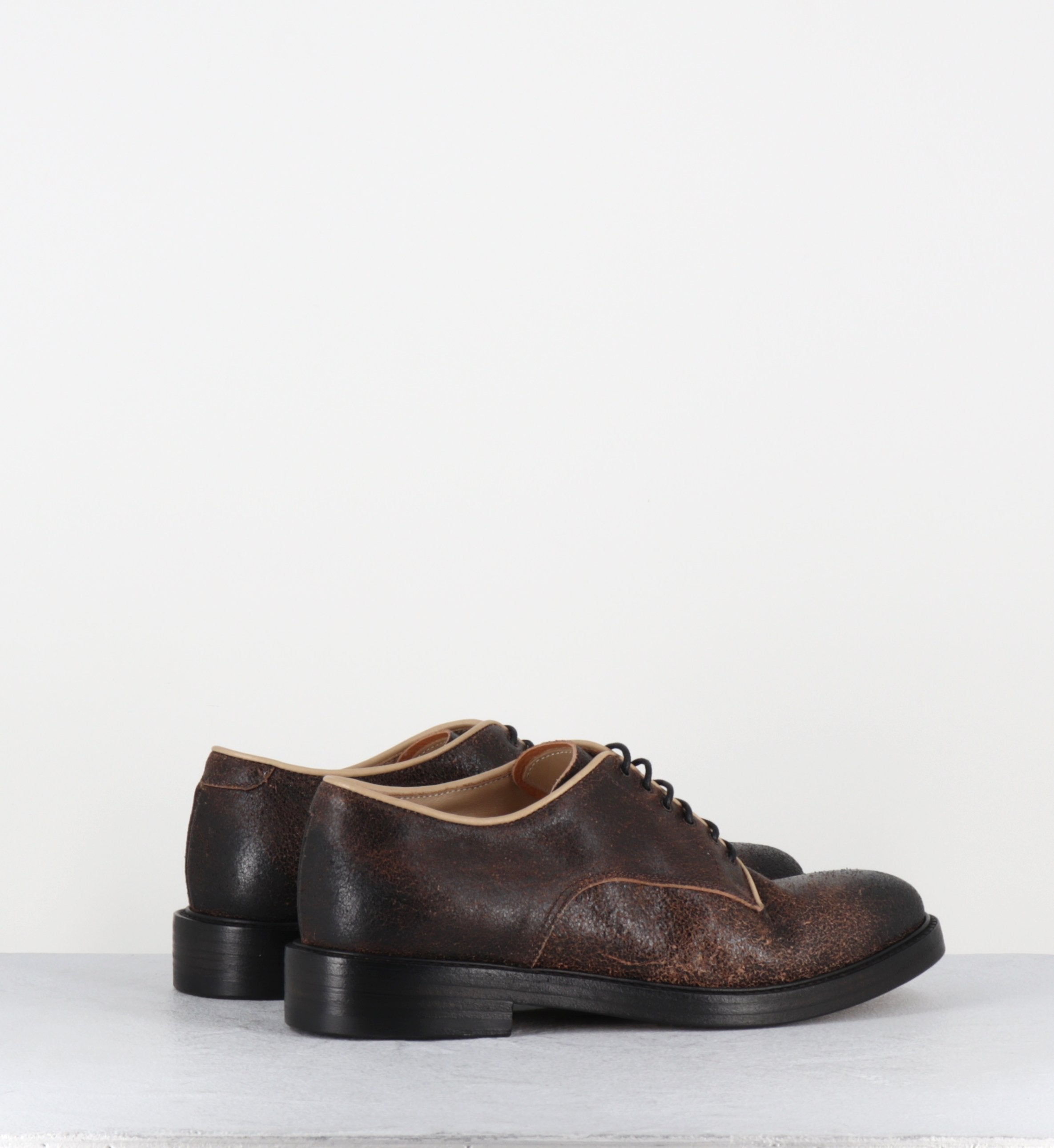 SOTOHANE BLACK COWHIDE