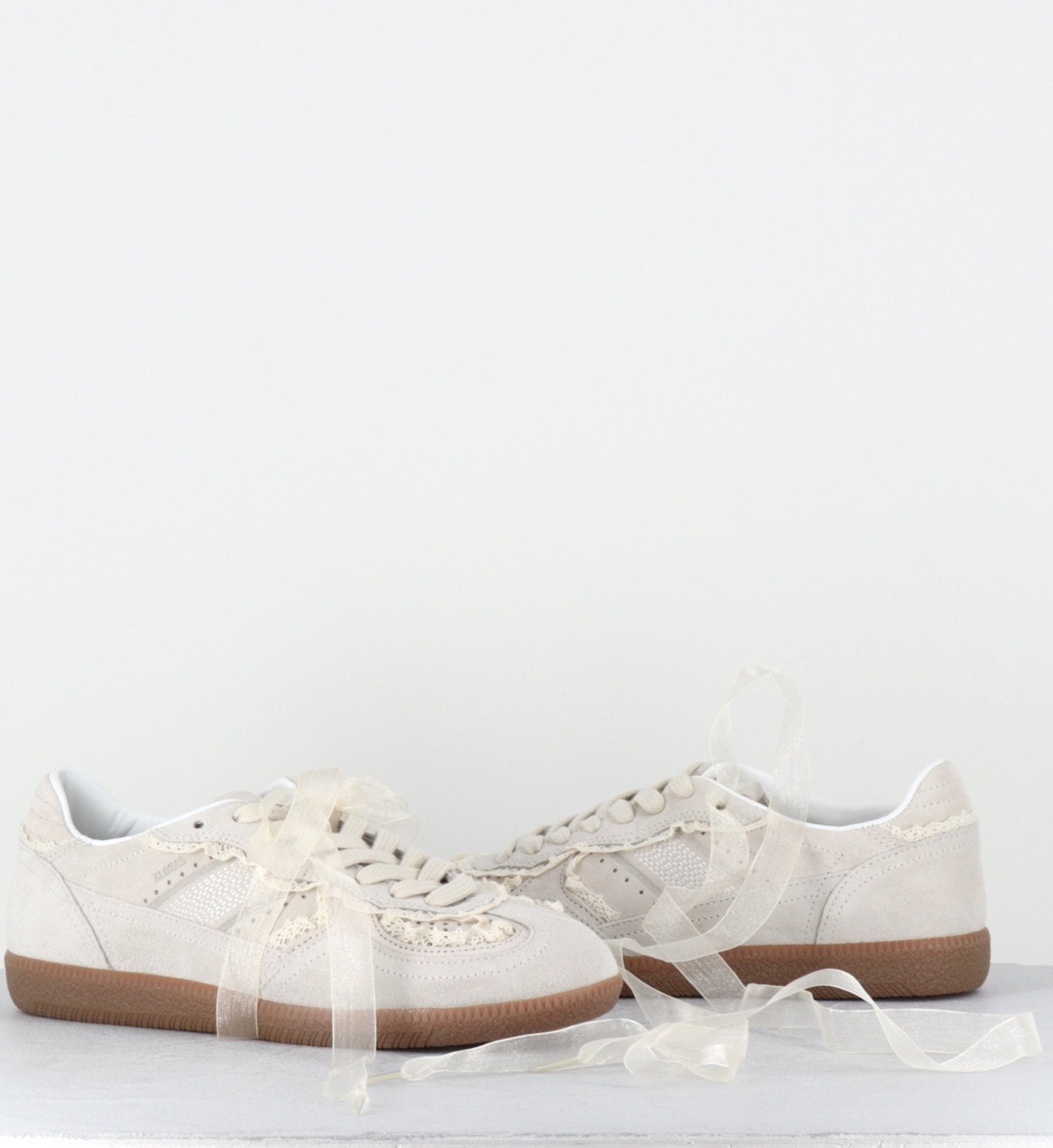 TB 490 CROCHET CREAM