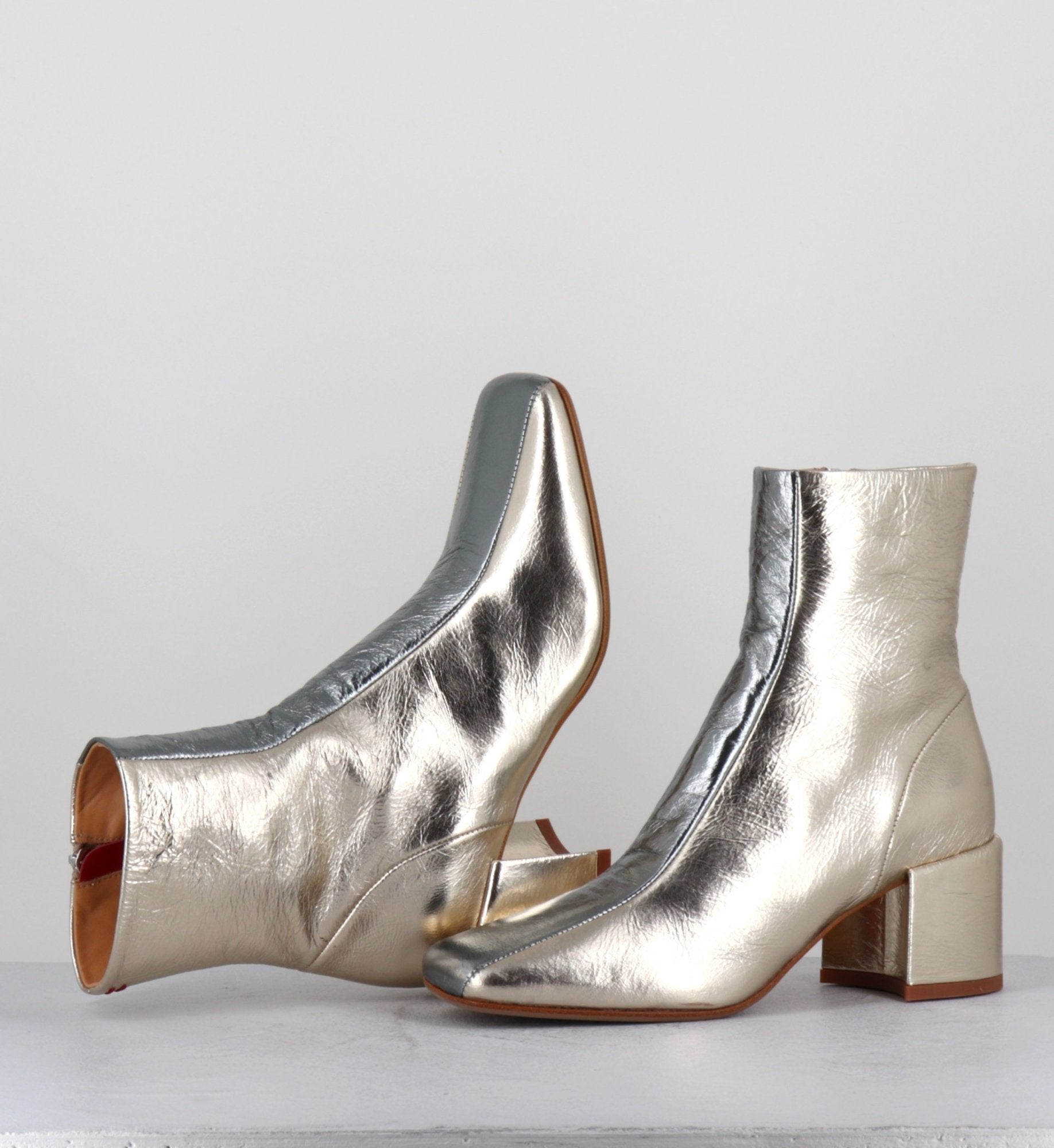 CECIL13 METAL PLATINO