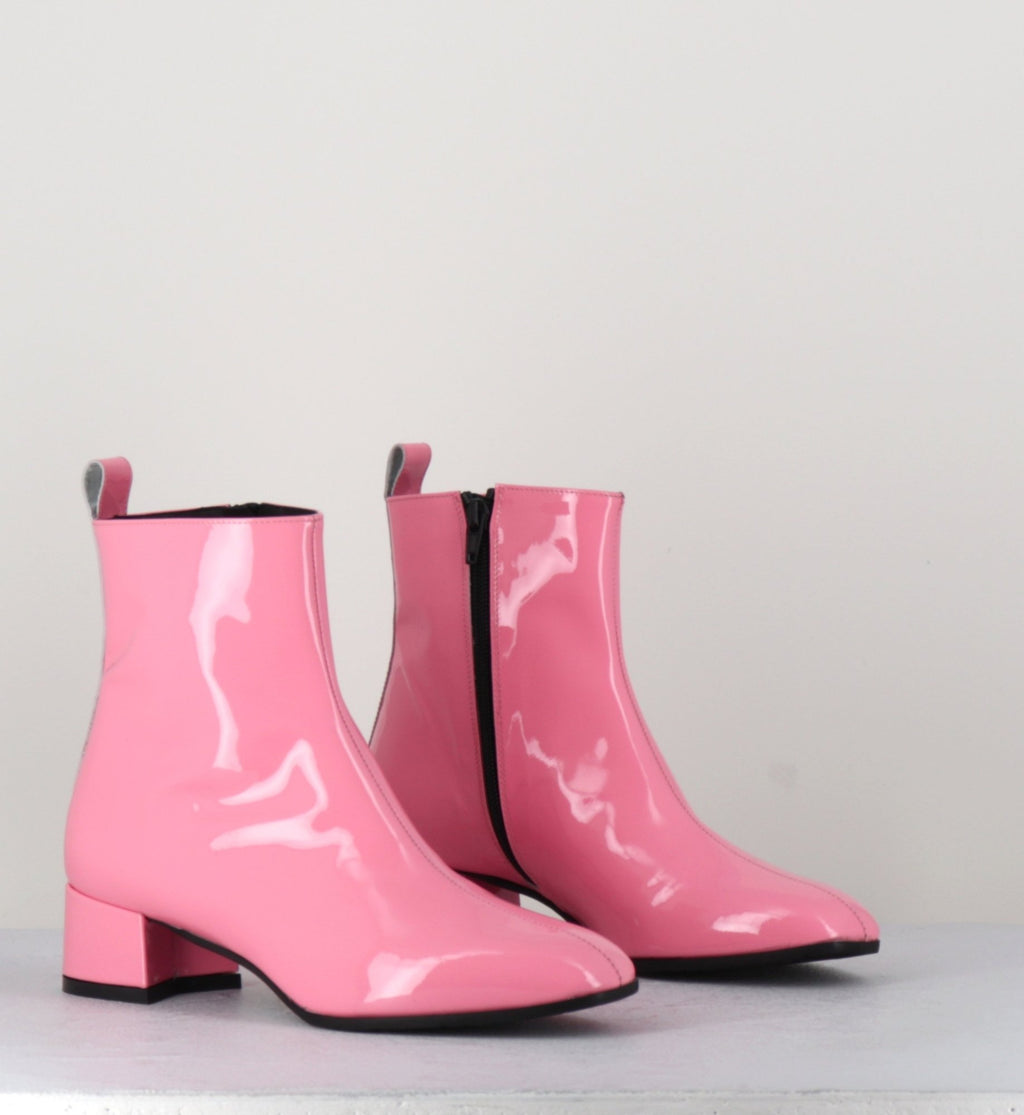 Boots 60s en cuir vernis rose - JANE VERNICE PINK