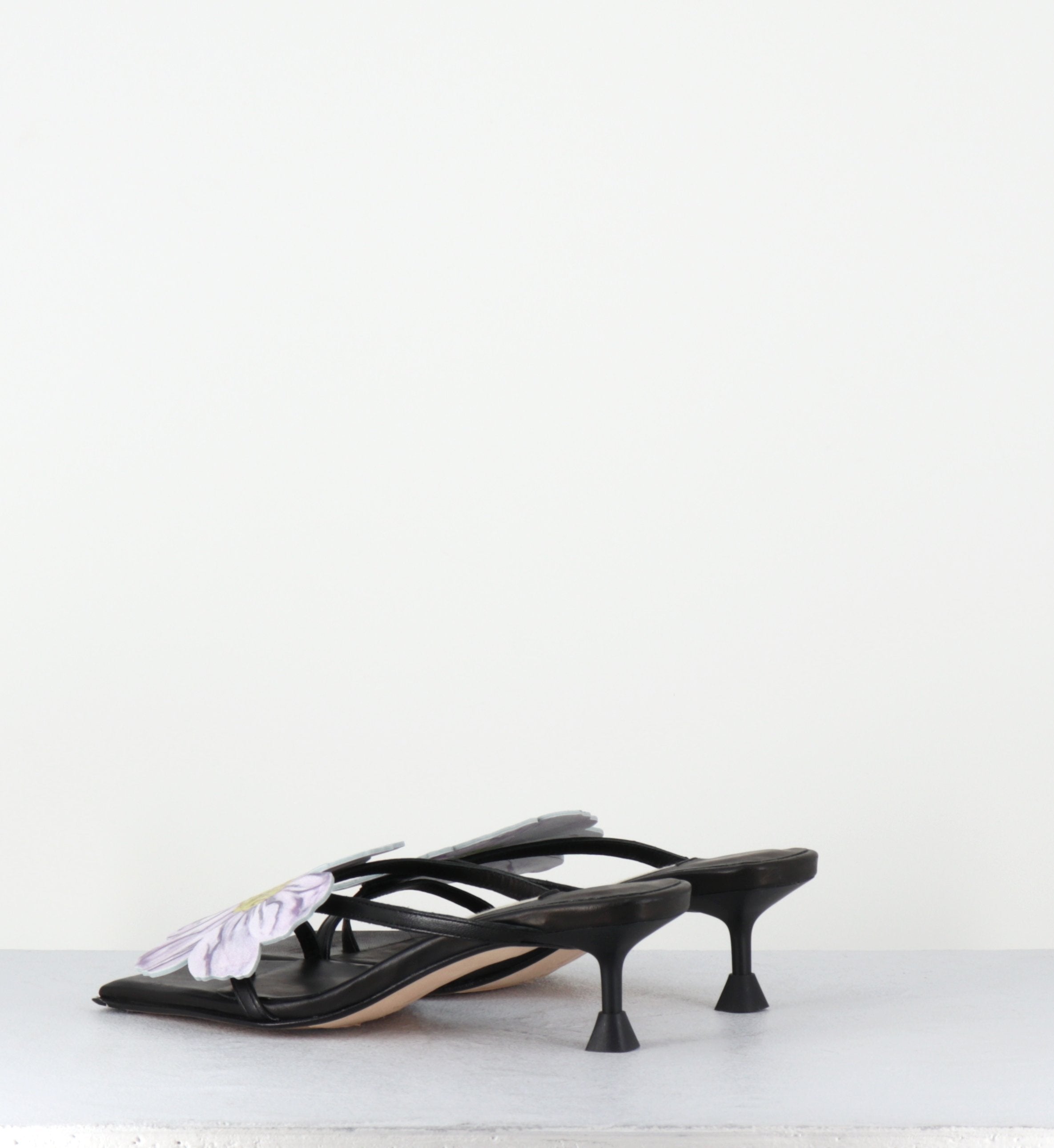 LOURDES BLACK SANDAL