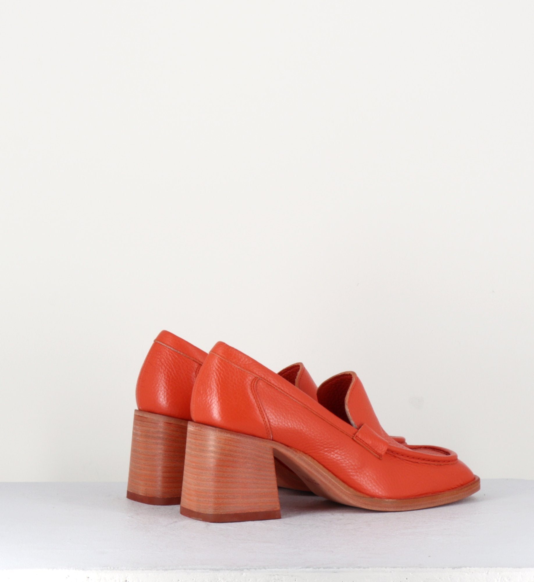 PE8630 ORANGE