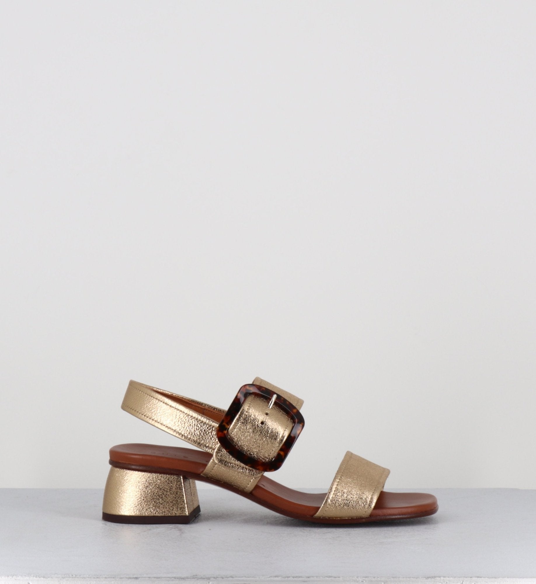 QUANDA46 AGNES PLATINO