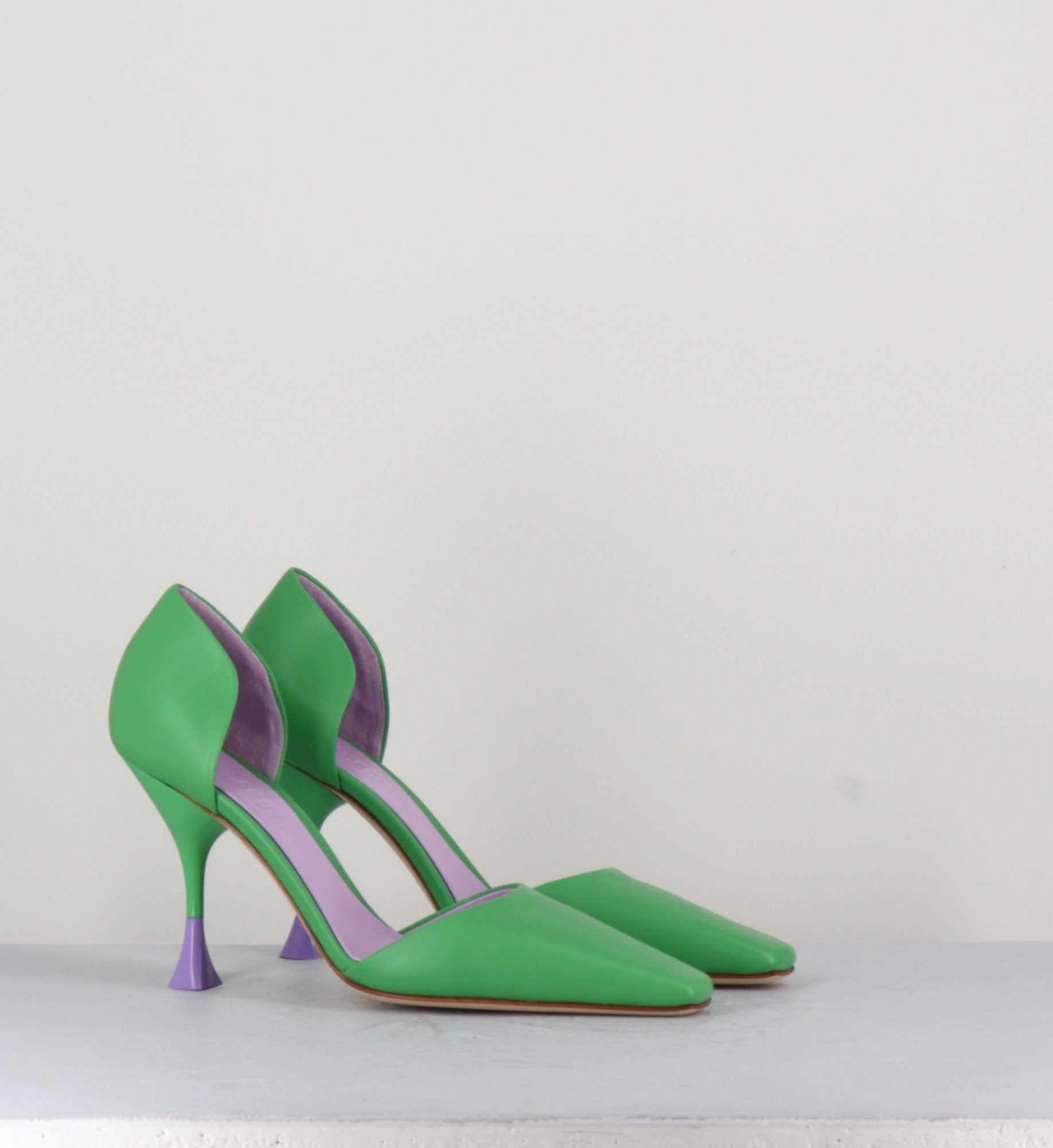 Escarpins en cuir vert 90s - HOLLY CRIS GRASS