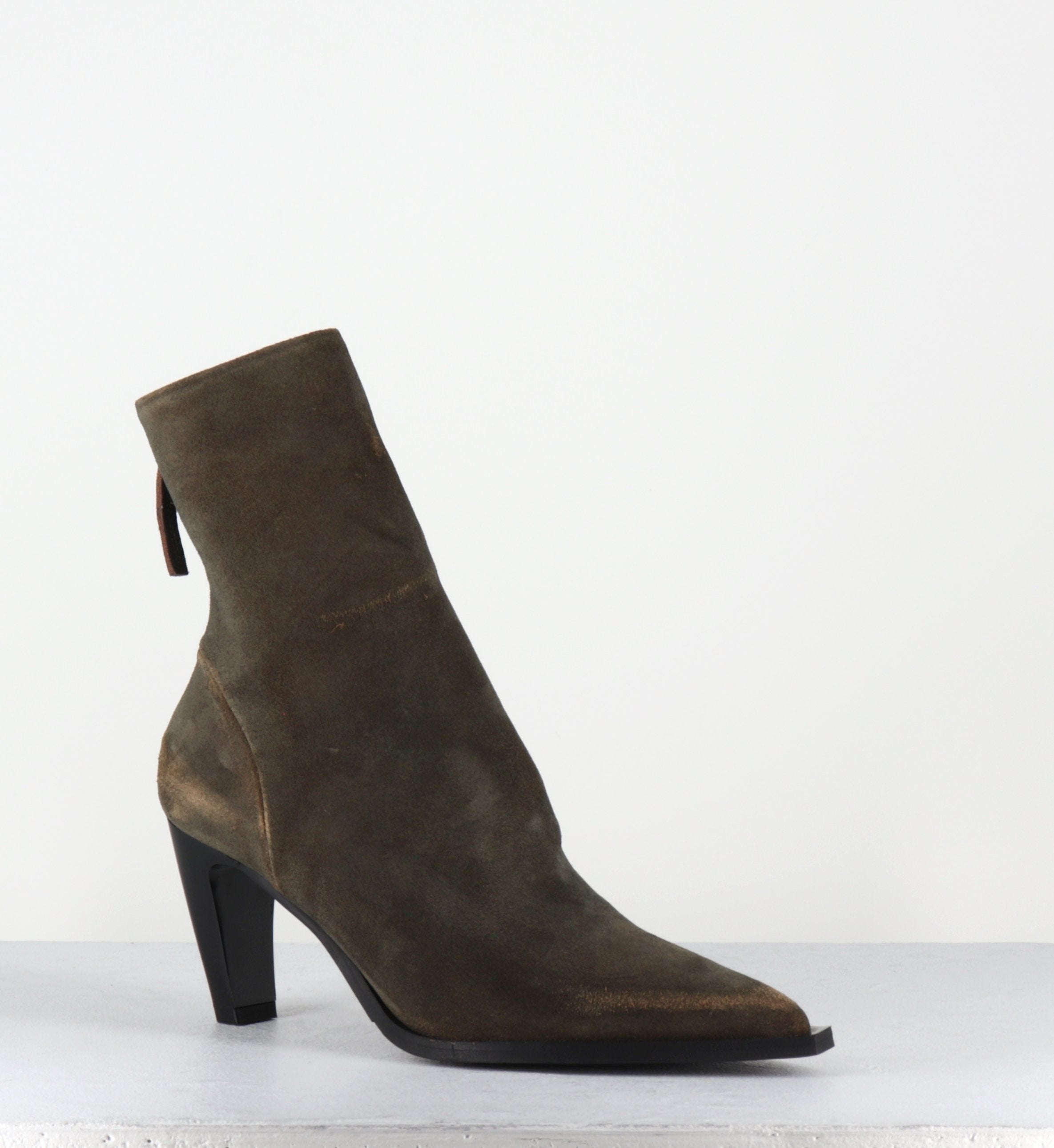 TISCA26 DELAVE EBANO