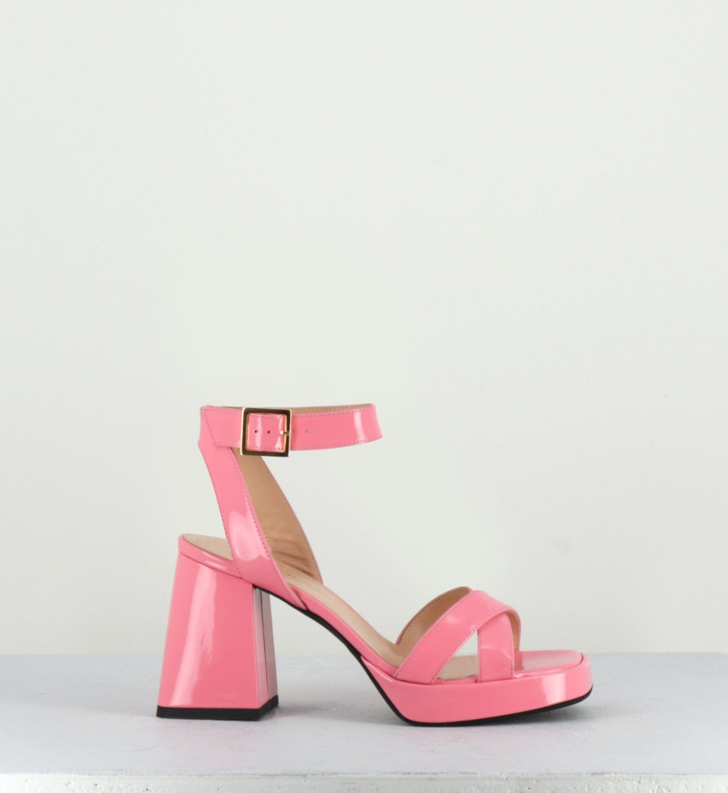 SUNNY VERNICE PINK