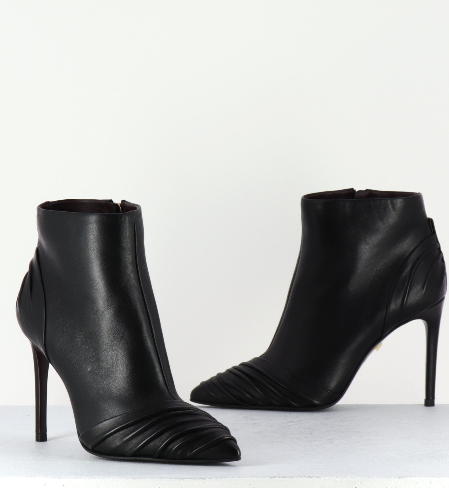 Boots bout pointu en cuir noir - MALIBU GLOVE BOOTS