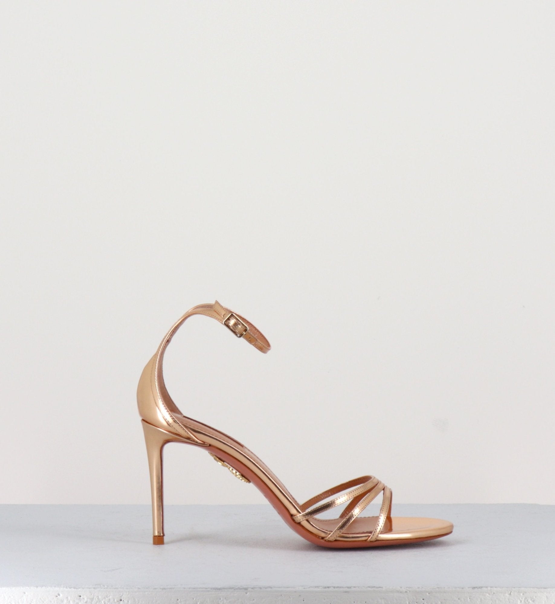 Sandales à talons en verni doré  Aquazzura - VERY PURIST SANDAL