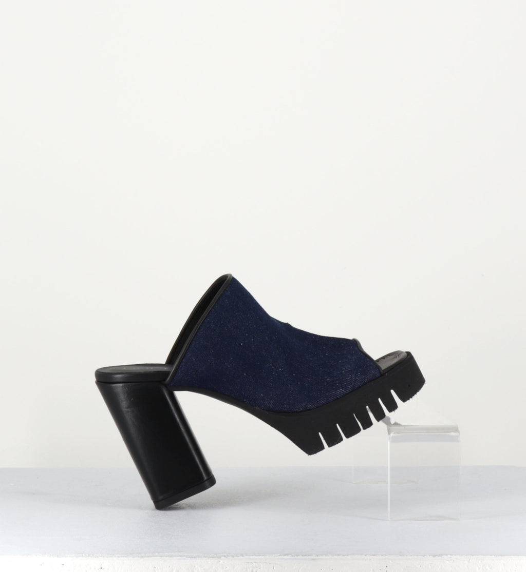 IRIS JEANS BLU