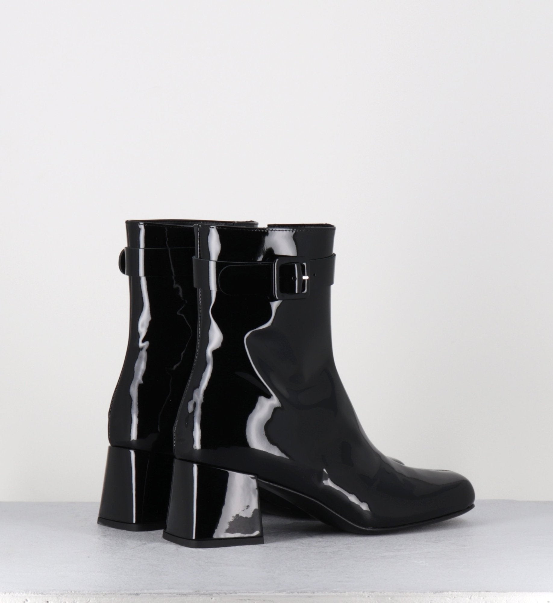 Boots 60s en cuir vernis noir - XERT VERNICE BLACK
