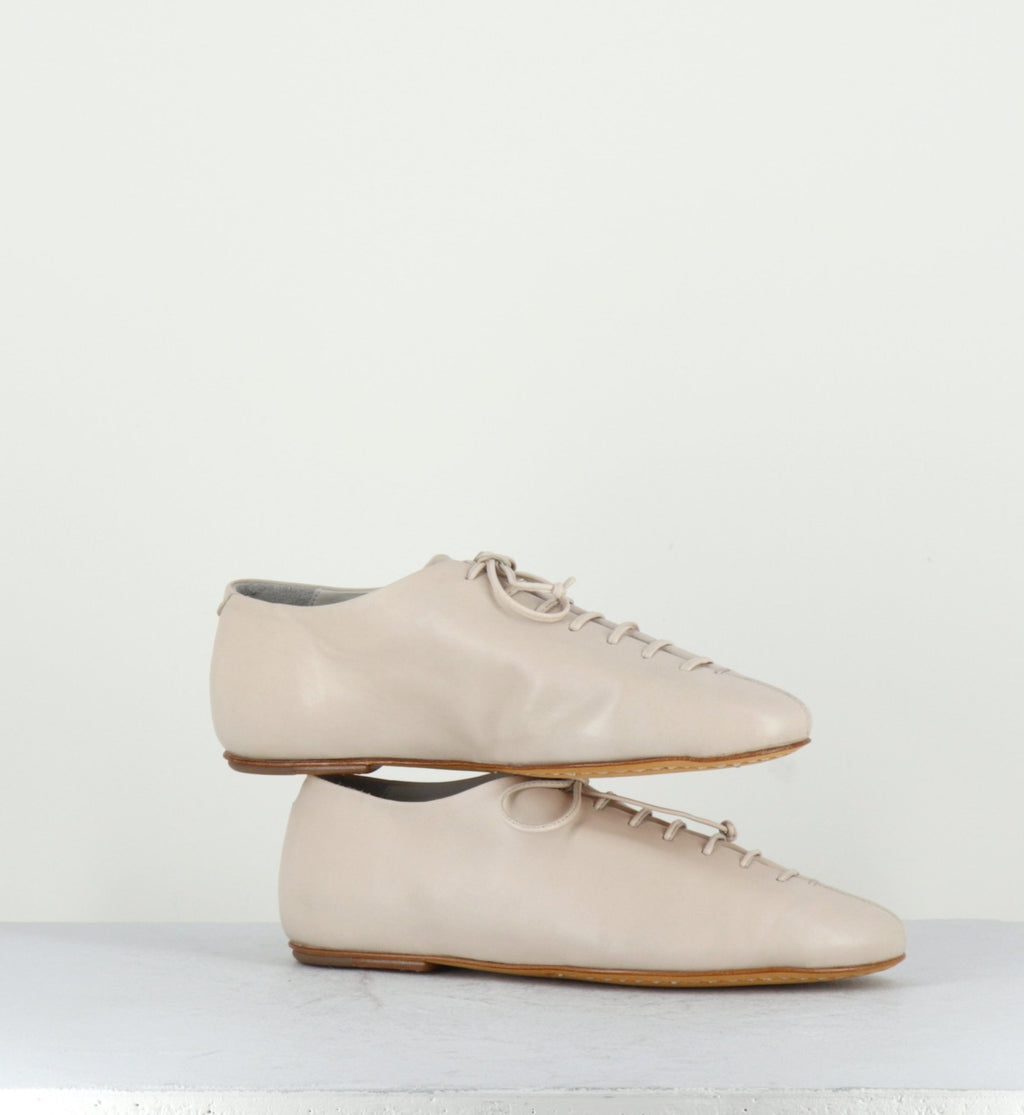 BESSIE 005 NEBBIA