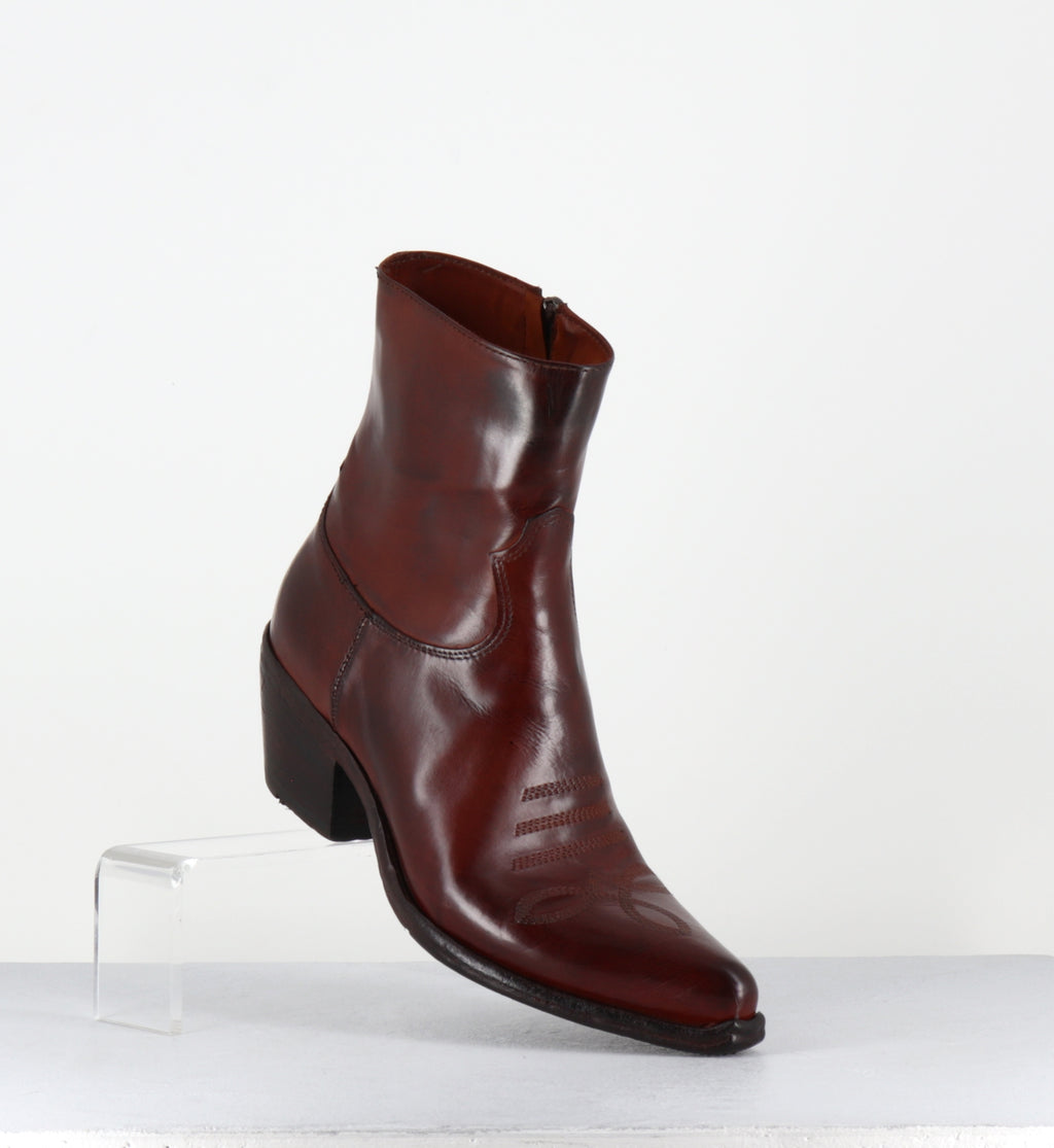 GU02C25 DIVER COOPER