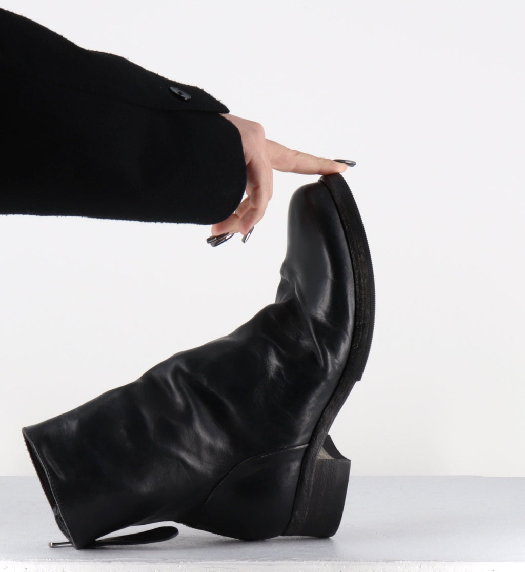 514040 HORSE BAN NERO