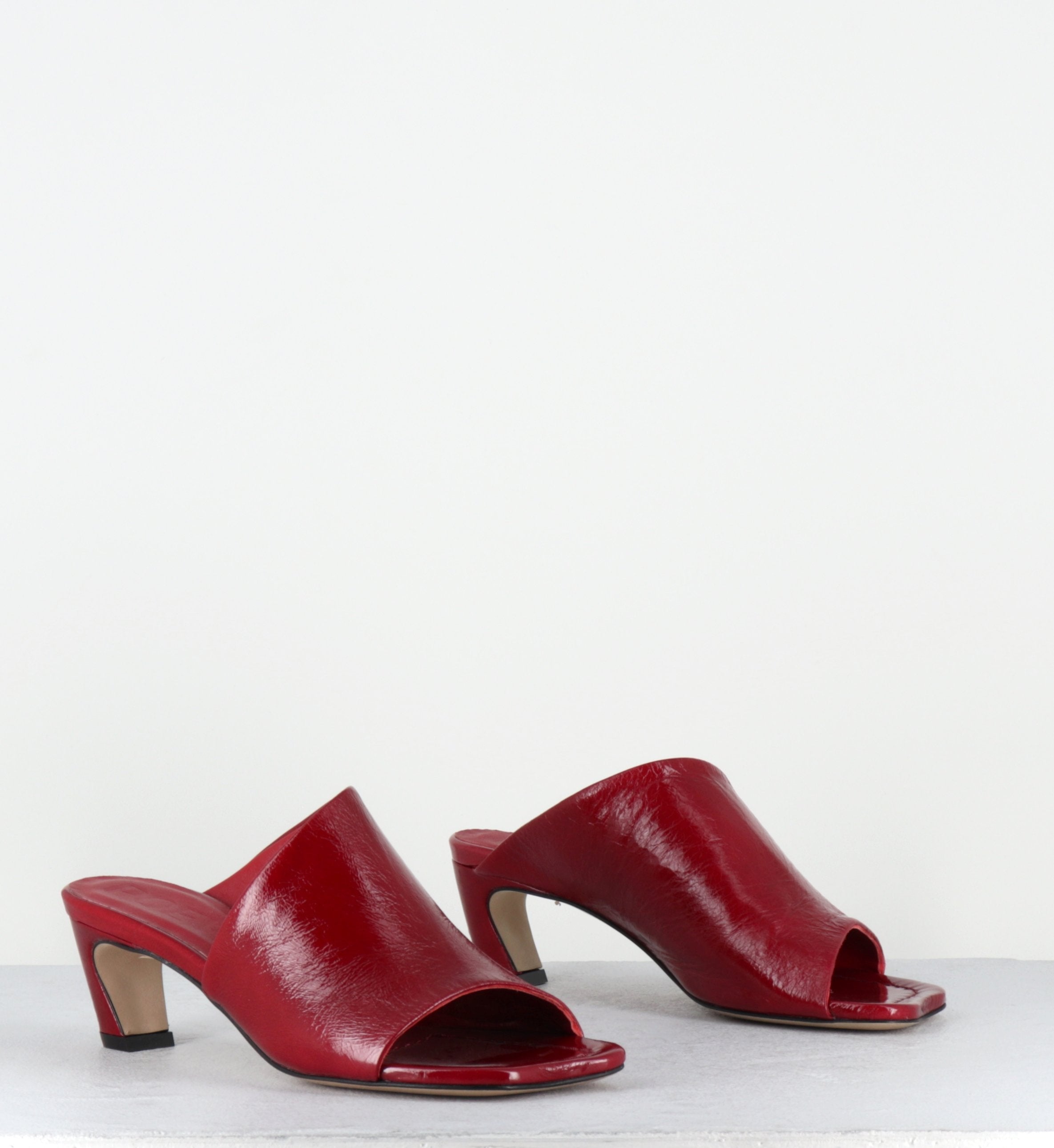 E24 VENICE LIGHT RUBINO