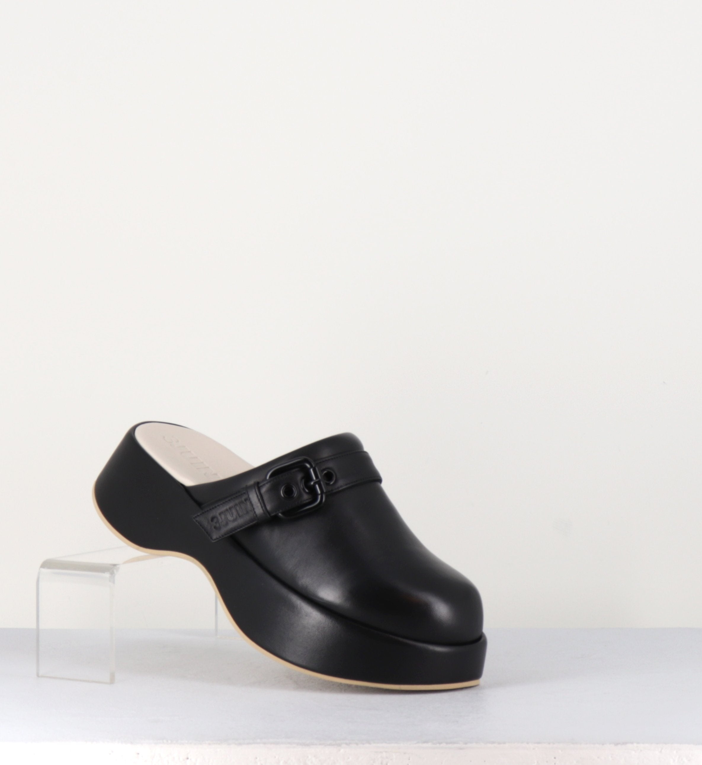 Sabot minimaliste en cuir noir - LIPARI CHAT BLACK