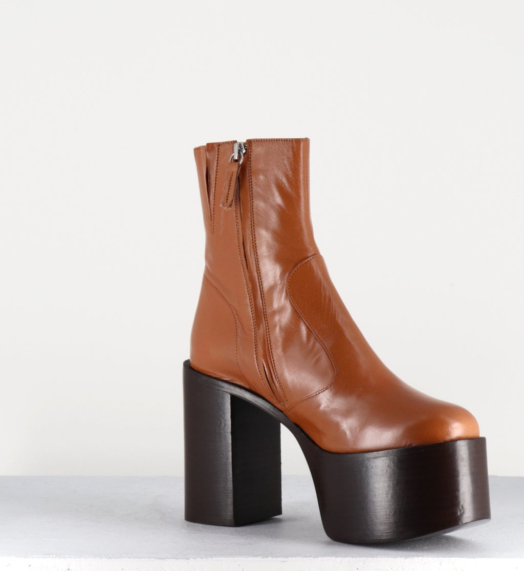 HIGH RAID BOOT TOFFEE