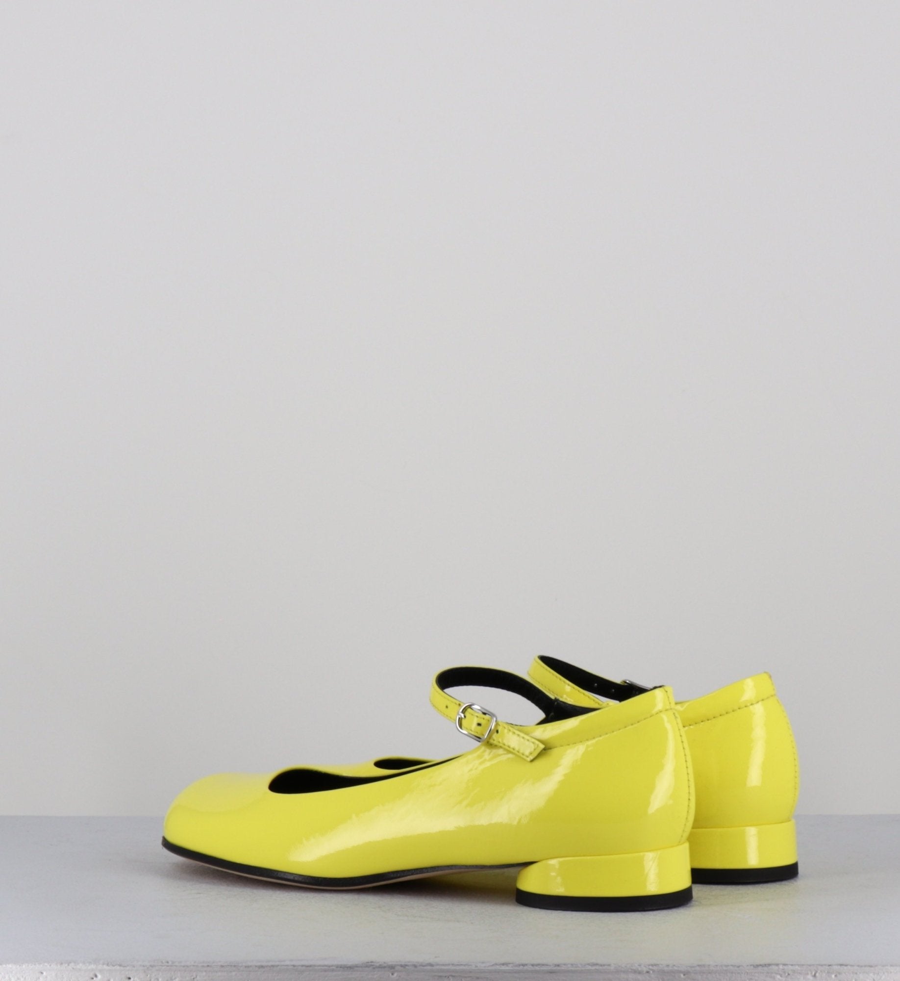 LIGAT2 CINDY BUTTERCUP