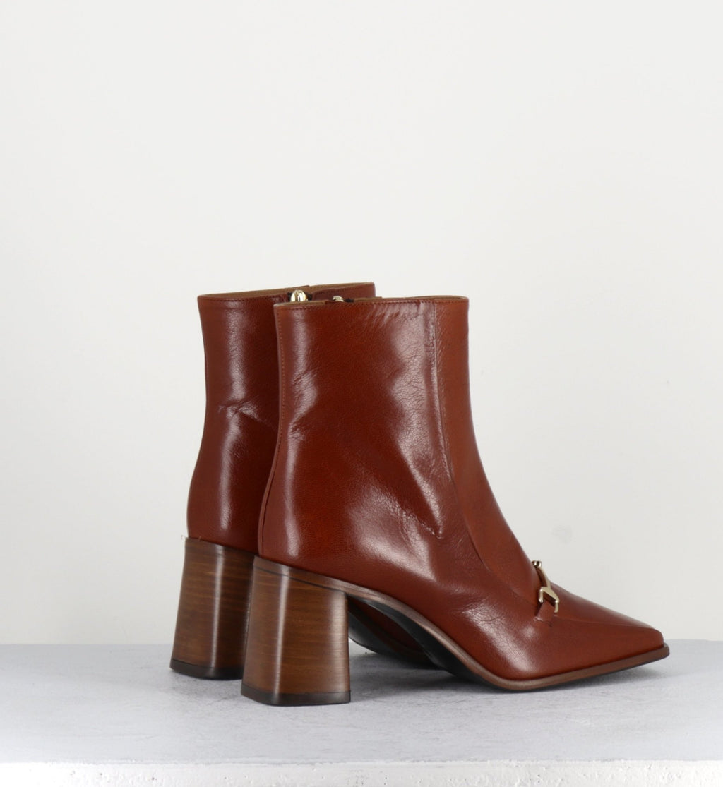 2537 FELLINI COGNAC