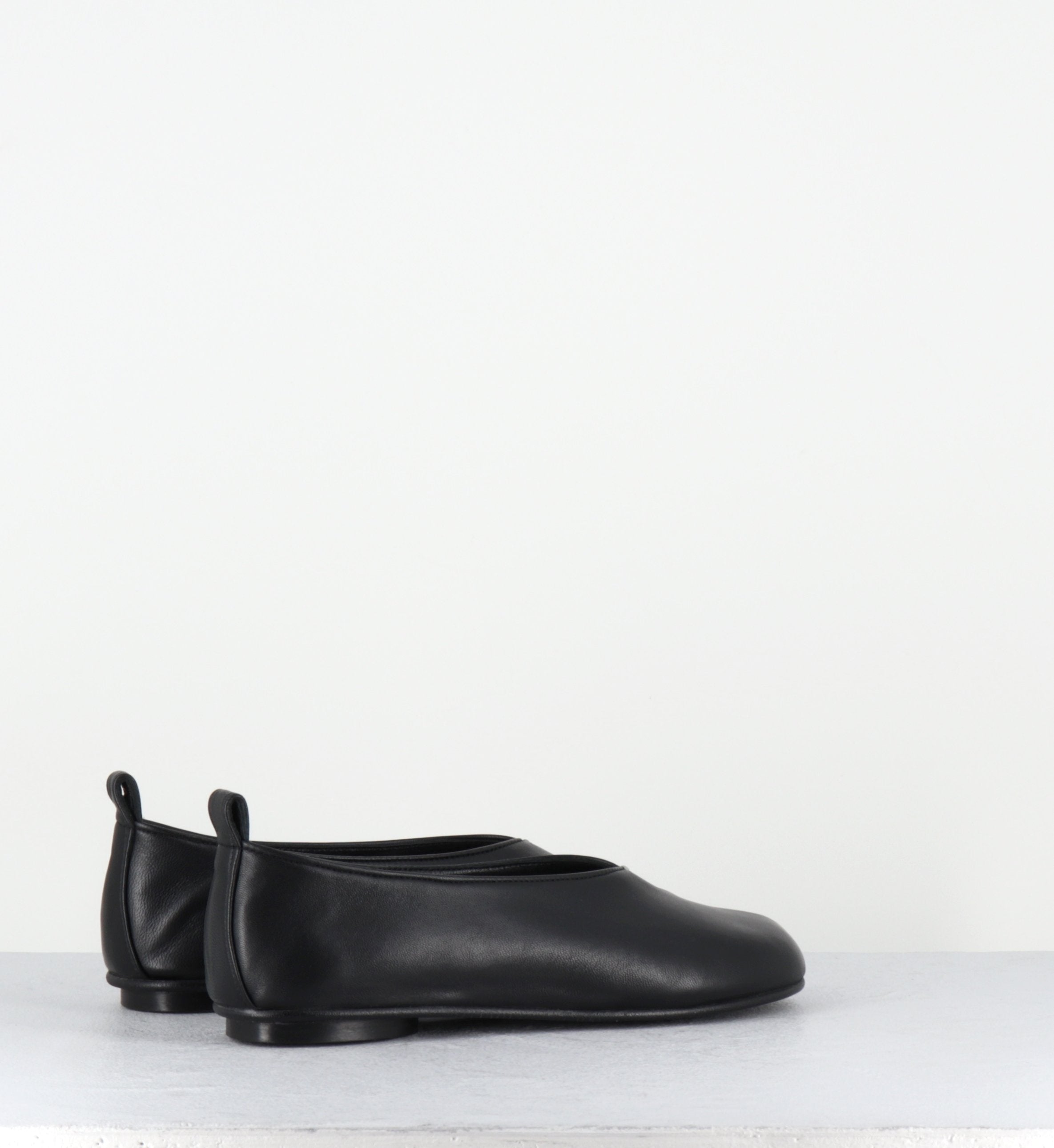 LESTER1 NAPPA NERO